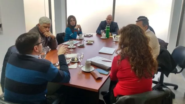 Nuevo régimen municipal para la habilitación comercial simplificada (reuniones con diferentes sectores)