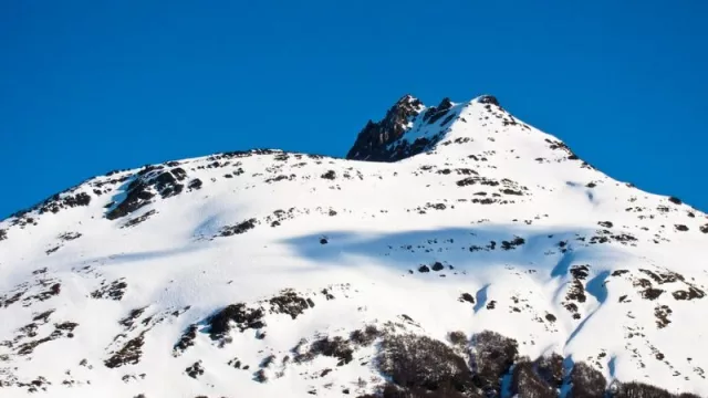 Lo bueno del invierno tempranero: Cerro Castor abre este 24 de junio (novedades en la pista de esquí más austral)