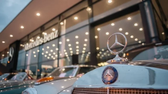 Rolcar “la rompe” en atención y performance, por eso Mercedes-Benz la premia con una reinauguración