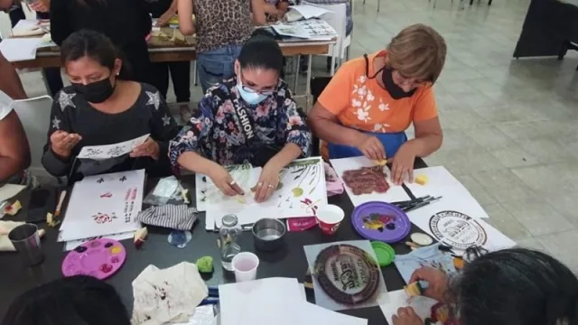 Para aprovechar: clase gratuita para emprendedores sobre la técnica Chalk Paint