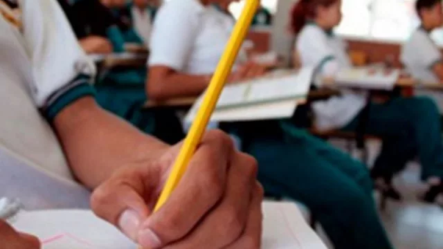 Los colegios privados aumentarán las cuotas para pagar a los docentes (alrededor del 20%)