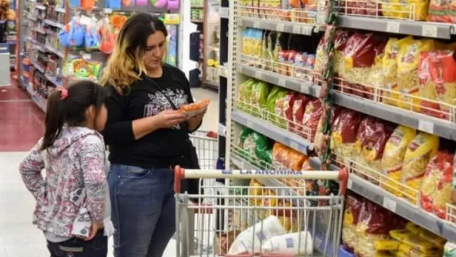 La inflación de febrero trepó al 4,7% y la variación mensual en el NOA fue del 4,9%