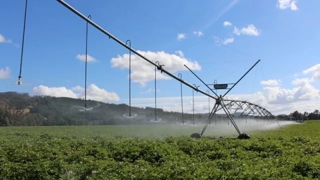 Planifican la ampliación de sistemas de riego en 12 provincias (Salta, entre las beneficiadas)