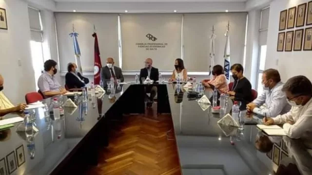 Administración tributaria, legislación y capacitación (planteos del Consejo de Ciencias Económicas a la Provincia)