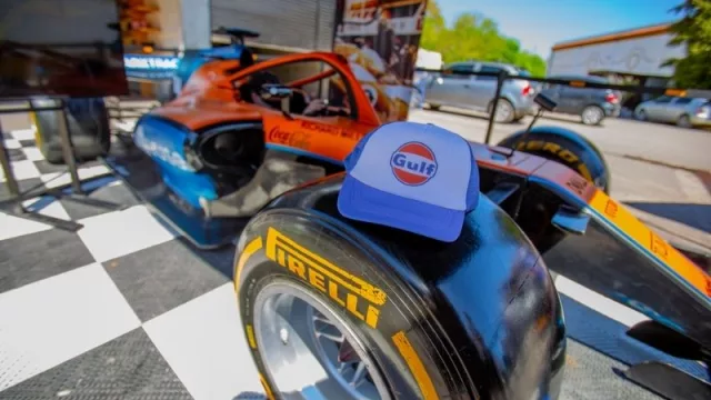 ¡Sentite un piloto de F1! (Gulf te invita a conducir su simulador McLaren )