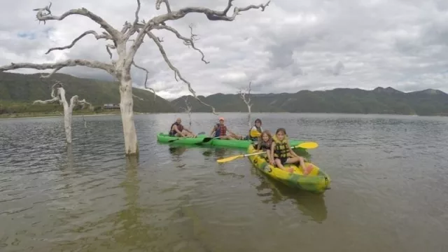 Este sábado toda la aventura estará en el Cabra Corral: historia, kayak, catamarán y asado incluido 