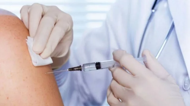 En Salta te podés vacunar contra el covid en nueve farmacias (será por turno)