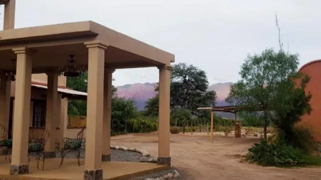 Y el premio Traveller Review Award 2022 es para una emprendedora salteña de San Carlos