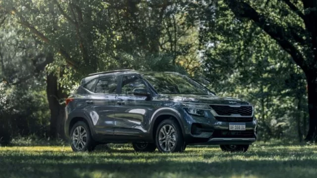 Kia presenta su nuevo logo con el lanzamiento del Kia Seltos