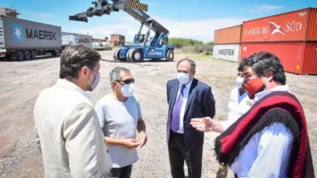 La provincia suma buenas noticias: desde Estación Alvarado ya se exporta tabaco al mundo