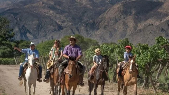 PreViaje + tarifas de crisis: una combinación ganadora para el turismo de Salta en este fin de semana largo