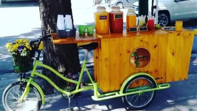 Una idea, una bici con historia y un ejemplo emprendedor de éxito: arranca en Salta la era de los food bikes