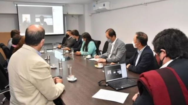 La minera Posco se compromete con un apoyo millonario a una escuela de la Puna