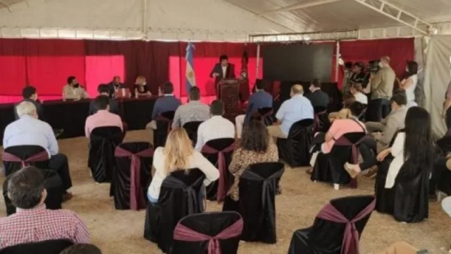 En el Día de la Industria, anunciaron exenciones impositivas para nuevas inversiones y beneficios para la contratación de jóvenes