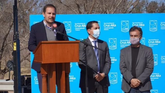 Gill: “Inauguramos 100 obras que le cambian la vida a mucha gente”