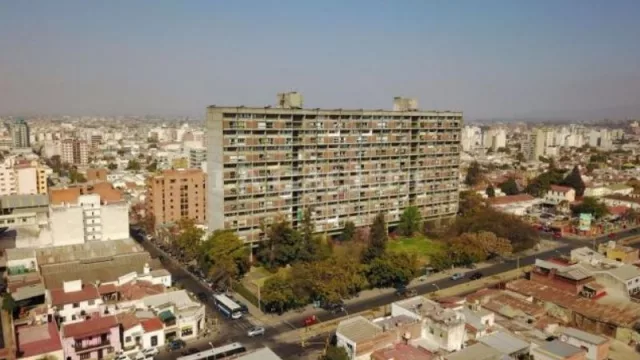 El Colegio de Arquitectos de Salta rechaza la construcción de un estacionamiento en el parque del Monoblock Salta 