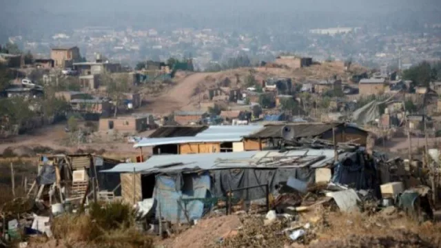 Una familia neuquina tipo necesitó $ 60.000 para no caer en la pobreza