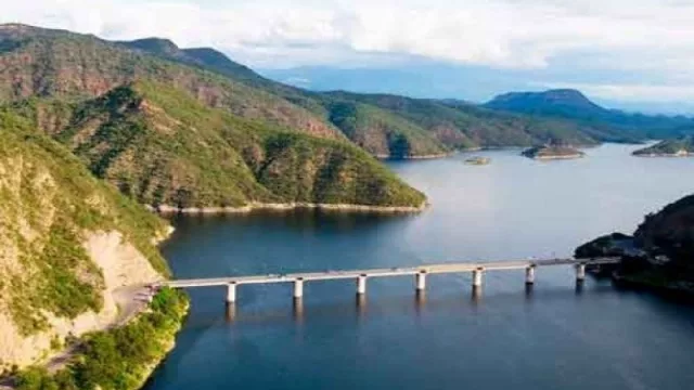 Coronel Moldes: la perla oculta del turismo que busca que la pandemia no apague su brillo (y los empresarios que escuchan los anuncios día por día) 