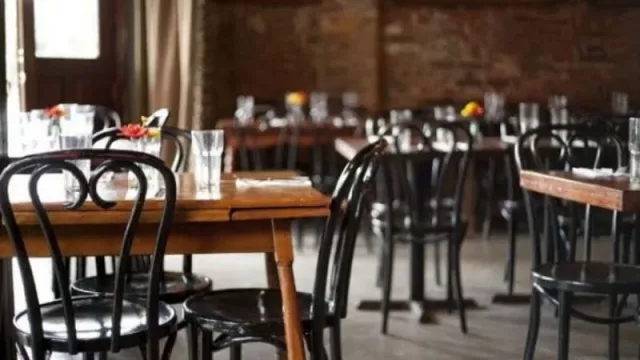 Hoteleros, gastronómicos y comerciantes ante las nuevas restricciones: “son un golpe fatal para la actividad”