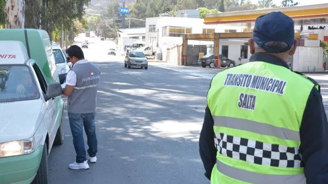 ¿Tenés pagado el Impuesto Automotor? Ojo que inspectores salieron a la calle a controlar su pago