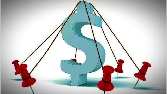 La inflación en marzo se arrima de nuevo al 4% y pone en jaque la meta del Gobierno