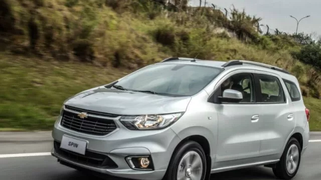 Con estas mejoras y precios, Chevrolet lanza la Spin 2021