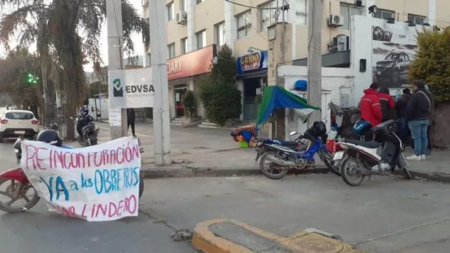 Luego de 6 meses, los empleados de EDVSA lograron un acuerdo laboral