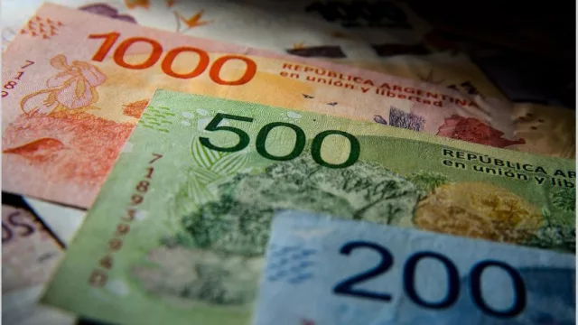 Llegan billetes impresos en Brasil para atender pico de demanda de efectivo