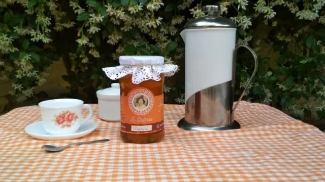 Dulces artesanales La Dalinda, el legado de una mujer imborrable, en las manos de otra mujer increíble  