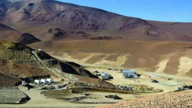 Verifican que las empresas mineras cumplan con la contratación de trabajadores salteños en su personal