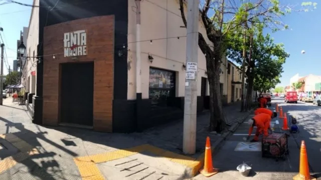 ¿Tenés restaurante o un bar? Vas a poder poner tus mesas en la calle