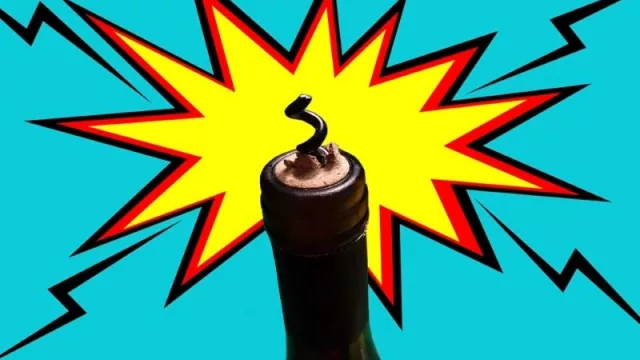 Se rompió el sacacorchos: alternativas para abrir una botella