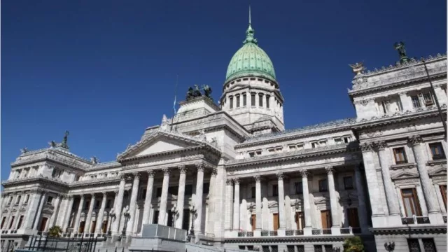 Presupuesto 2021: menos emisión monetaria, fin del ATP y cambios en tarifas