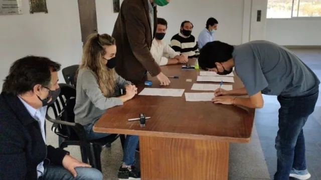 Pese a la crisis, en Salta no se detiene la creación de nuevas cooperativas