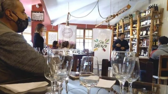 Continúan las capacitaciones del Programa de Posicionamiento de Vinos de Altura