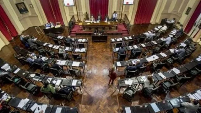 La Legislatura convirtió en ley la Emergencia Turística, y se activan mecanismos de ayuda al sector