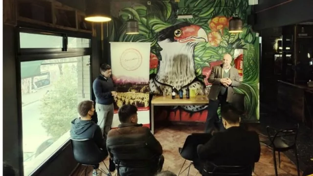 Arrancaron las capacitaciones del programa de Posicionamiento de Vinos de Altura