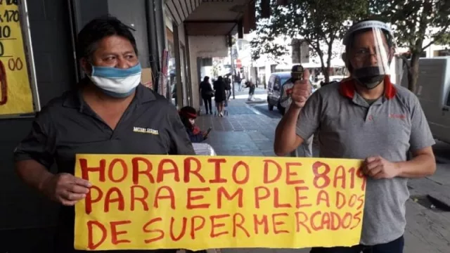 Empleados de supermercados agitan fuerte una campaña por el horario corrido 
