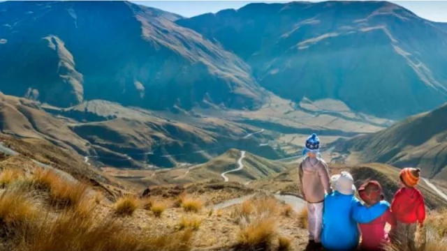 Avanza la emergencia para el sector turístico: incluirá exención de impuestos, tarifas diferenciales y créditos