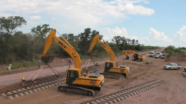600 obreros quedarían sin trabajo por un deuda de Nación a la empresa que repara el Ramal C18