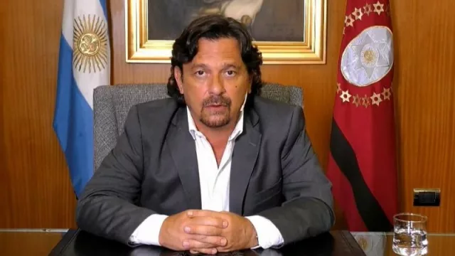 El coronavirus llegó a Salta: Sáenz paró el transporte público, ordenó cerrar shoppings y centros comerciales y restringir la circulación en las rutas