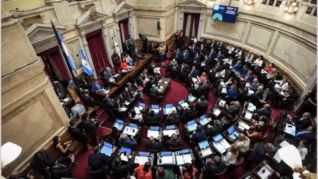 Es ley la modificación de las jubilaciones de privilegio de magistrados y diplomáticos