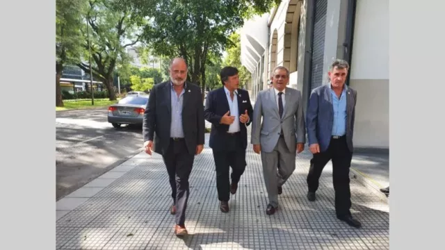 Sin presencia en las rutas, el campo inició el paro comercial por 96 horas