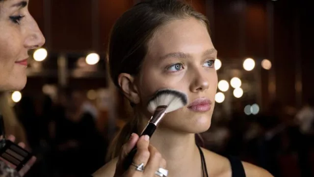 Maquillar el frío: Natura Una presenta las tendencias que se vendrán para el otoño-invierno 2020