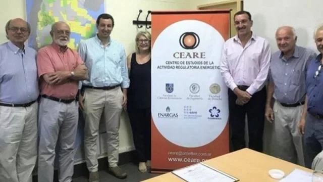 Reunión para poder brindar energía eléctrica a distintas zonas de Tucumán 