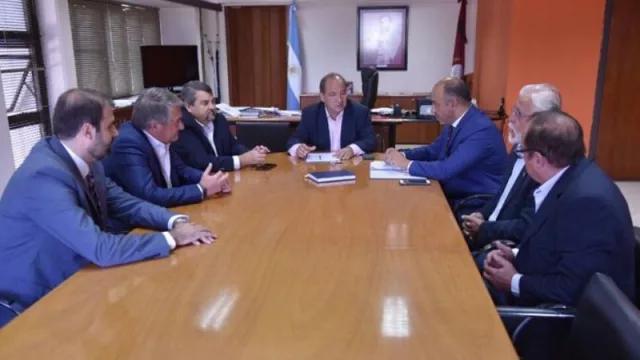 Buscan que la tarjeta Alimentar beneficie también a los pequeños comercios salteños