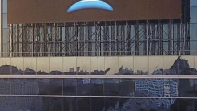 Con un fuerte interés de los inversores, Telecom colocó deuda en el mercado local