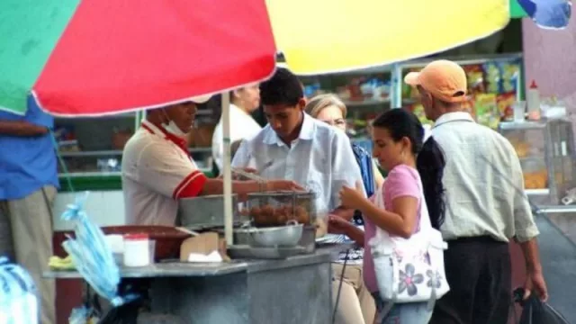 ¿Vendés alimentos? Atención porque Control Comercial reforzará las inspecciones