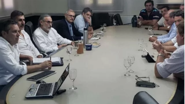 Productores del NOA y NEA llevaron al ministro de Agricultura su reclamo de menores retenciones