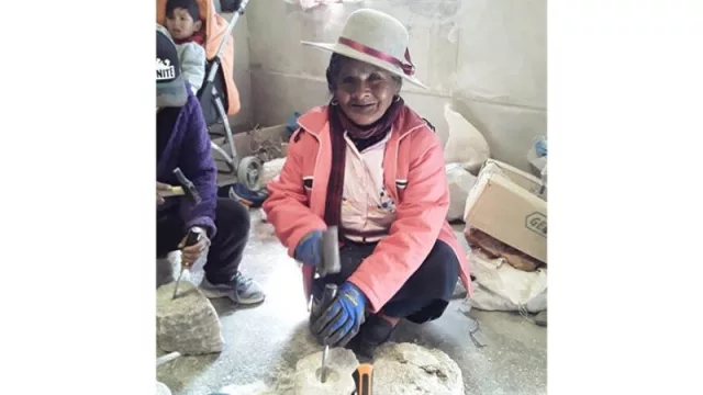 ¿Te gustan las artesanías originales? Expondrán trabajos hechos en sal de una comunidad Kolla